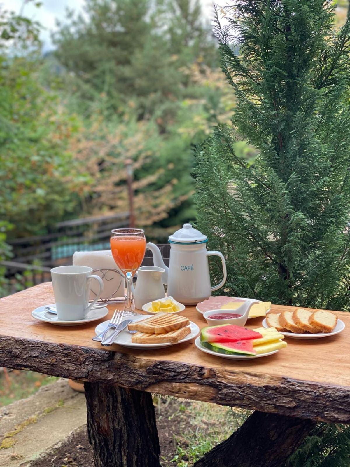 The Patagonian Lodge Coyhaique Exterior foto